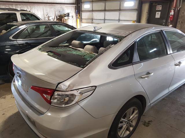 2016 HYUNDAI SONATA SE 5NPE24AF3GH361486