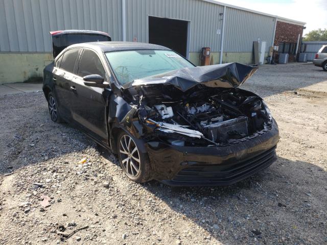 Auction sale of the 2017 VOLKSWAGEN JETTA , vin: 3VWDB7AJ3HM371185, lot number: 46143720