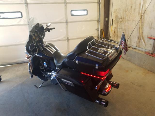 2011 HARLEY-DAVIDSON FLHTK - 1HD1KEM17BB664803