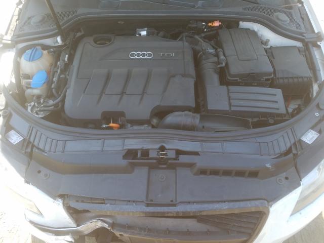 2011 AUDI A3 PREMIUM WAUBJBFM3BA054561