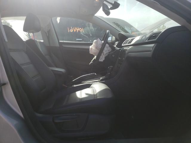 2014 VOLKSWAGEN PASSAT SE 1VWBP7A3XEC012942