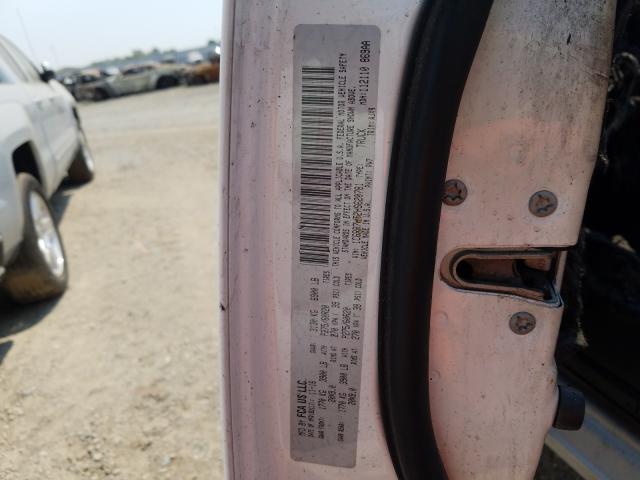 2017 RAM 1500 SPORT - 1C6RR7HT2HS620781