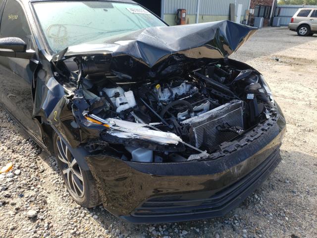 Auction sale of the 2017 VOLKSWAGEN JETTA , vin: 3VWDB7AJ3HM371185, lot number: 46143720