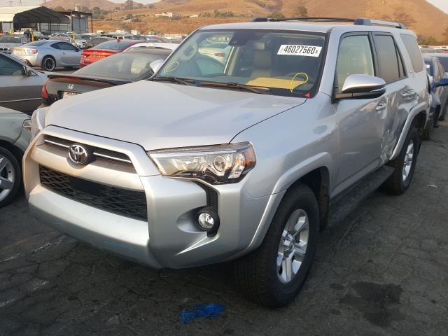2020 TOYOTA 4RUNNER SR JTEBU5JR6L5805057