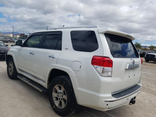 2011 TOYOTA 4RUNNER SR JTEZU5JR2B5030978