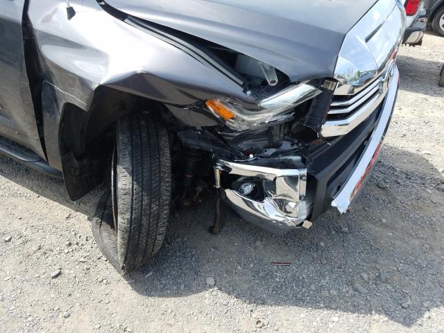 2017 TOYOTA TUNDRA DOU 5TFUM5F18HX071646
