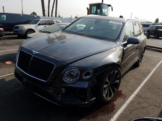 VIN SJAAM2ZV4KC024937 2019 Bentley Bentayga no.2