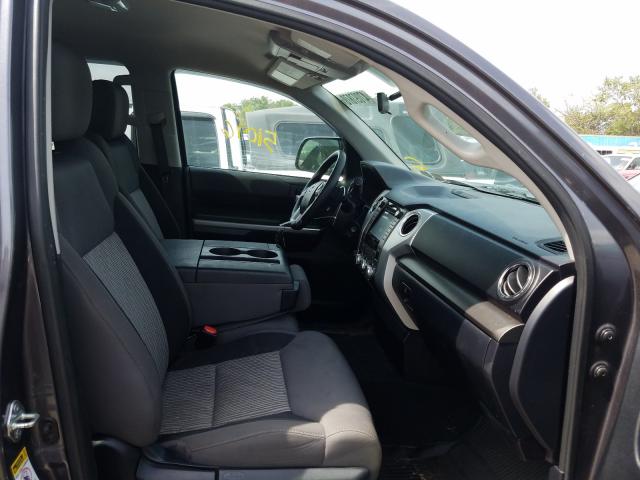 2017 TOYOTA TUNDRA DOU 5TFUM5F18HX071646