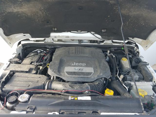 2015 JEEP WRANGLER U 1C4BJWEG9FL697982