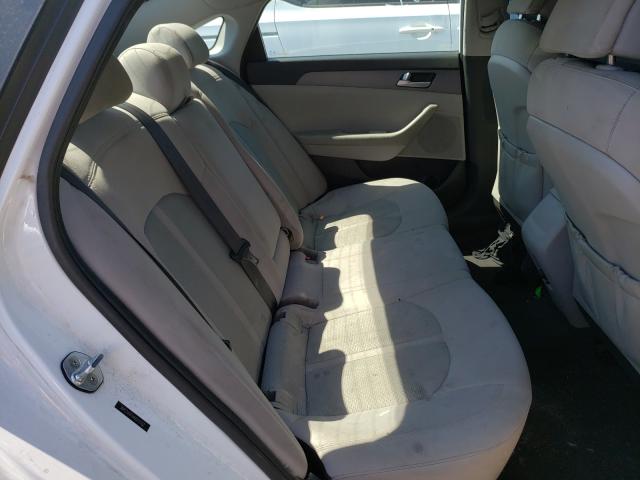 2017 HYUNDAI SONATA SE 5NPE24AF1HH572333