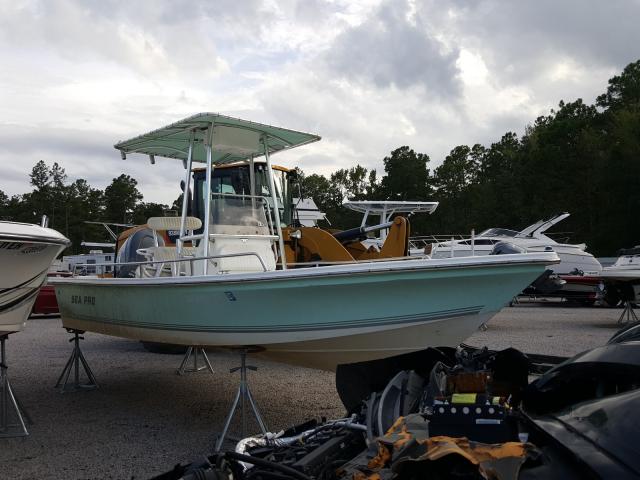 Salvage boats for sale at Harleyville, SC auction: 2003 Yamaha Boat