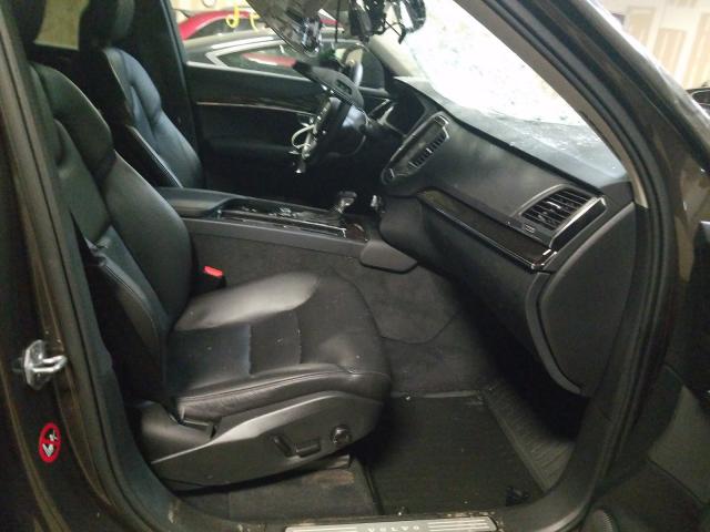 2018 VOLVO XC90 T5 YV4102PKXJ1352552