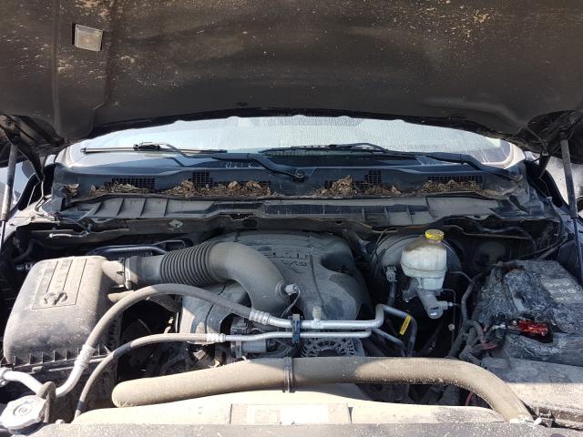 2015 RAM 1500 SLT 3C6RR7LT8FG596305