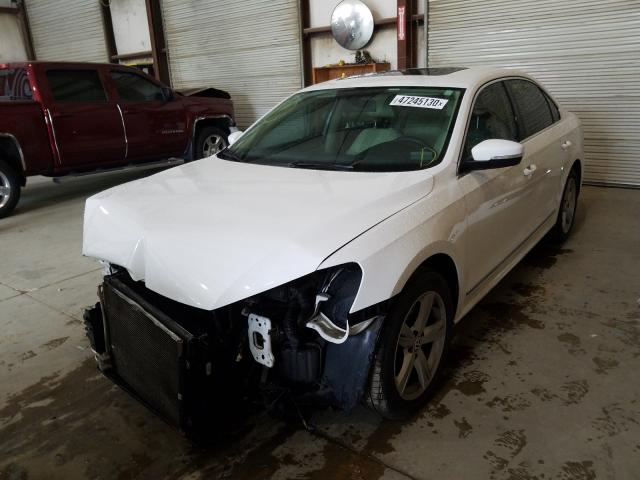 2015 VOLKSWAGEN PASSAT SE 1VWBV7A38FC014227