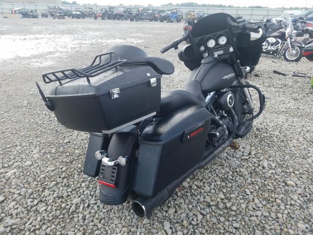 2011 HARLEY-DAVIDSON FLHX 1HD1KBM10BB671459