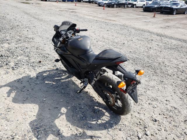 2019 YAMAHA YZFR3 MH3RH17Y3KK001878