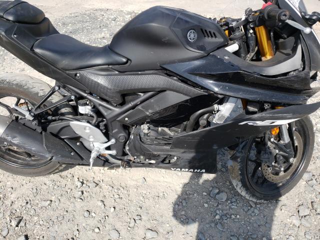 2019 YAMAHA YZFR3 MH3RH17Y3KK001878