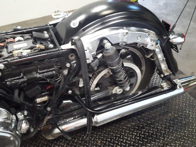 2017 HARLEY-DAVIDSON FLHX STREE 1HD1KBC19HB677108