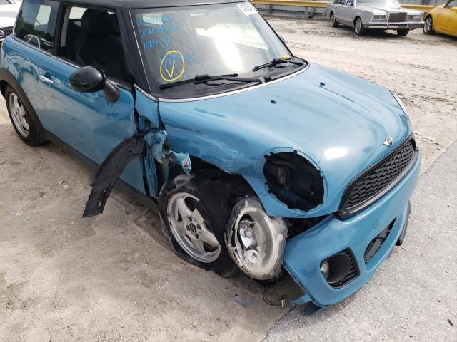 2010 MINI COOPER WMWMF3C52ATZ22419