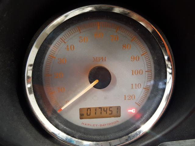 2007 HARLEY-DAVIDSON FLHX 1HD1KB41X7Y679475