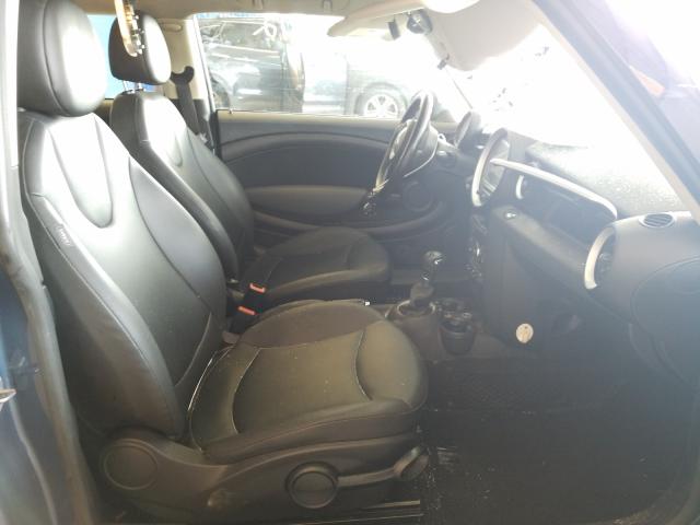 2011 MINI COOPER CLU WMWZF3C59BTY00938