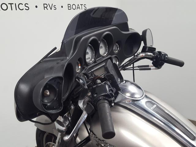 2007 HARLEY-DAVIDSON FLHX 1HD1KB41X7Y679475