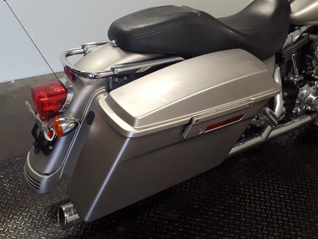 2007 HARLEY-DAVIDSON FLHX 1HD1KB41X7Y679475