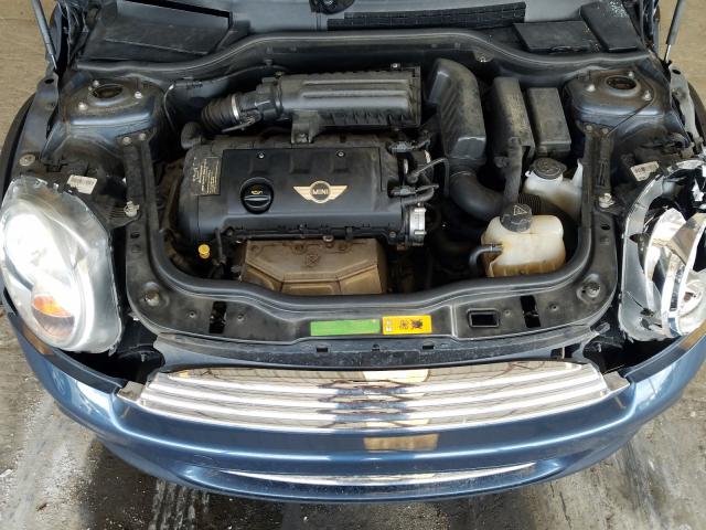 2011 MINI COOPER CLU WMWZF3C59BTY00938