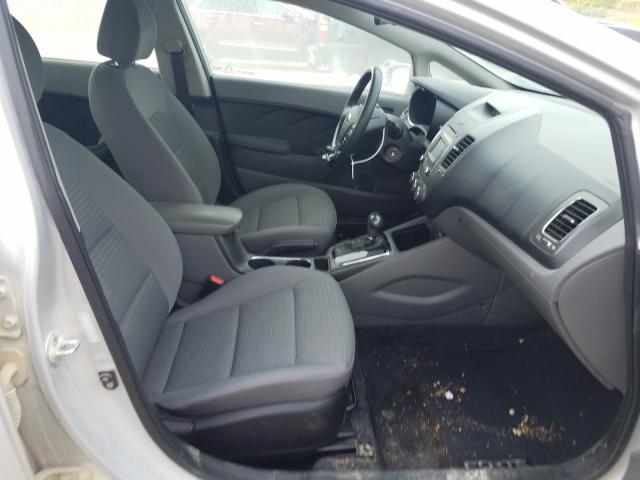 2017 KIA FORTE LX 3KPFL4A76HE044351