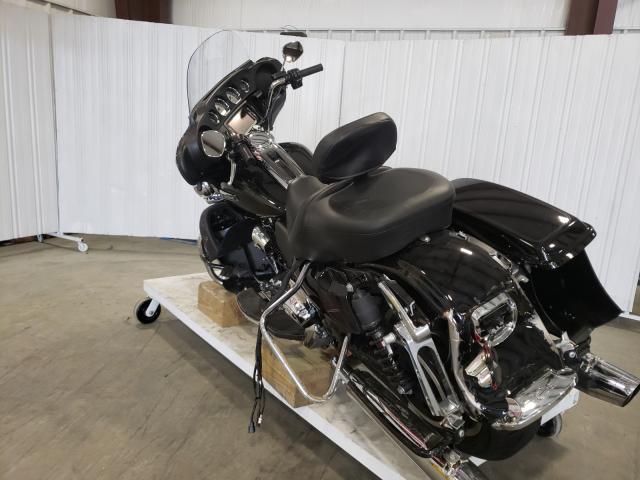 2018 HARLEY-DAVIDSON FLHTCU ULT 1HD1FCC16JB670519