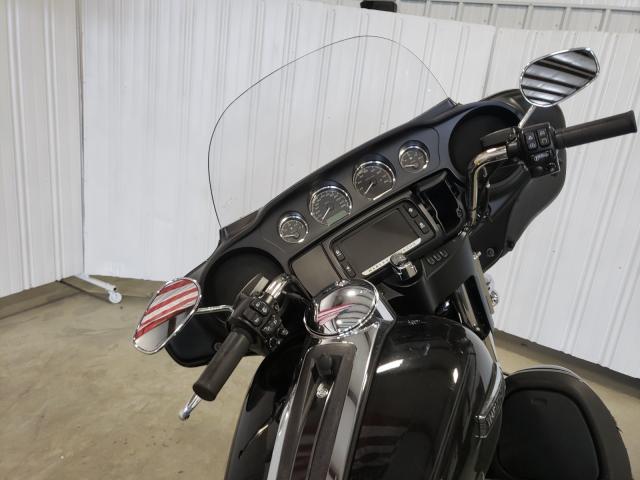 2018 HARLEY-DAVIDSON FLHTCU ULT 1HD1FCC16JB670519