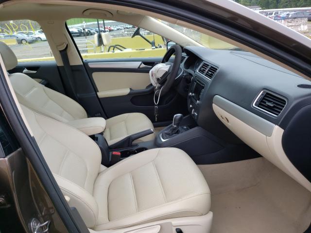 2014 VOLKSWAGEN JETTA SE 3VWD17AJXEM329692