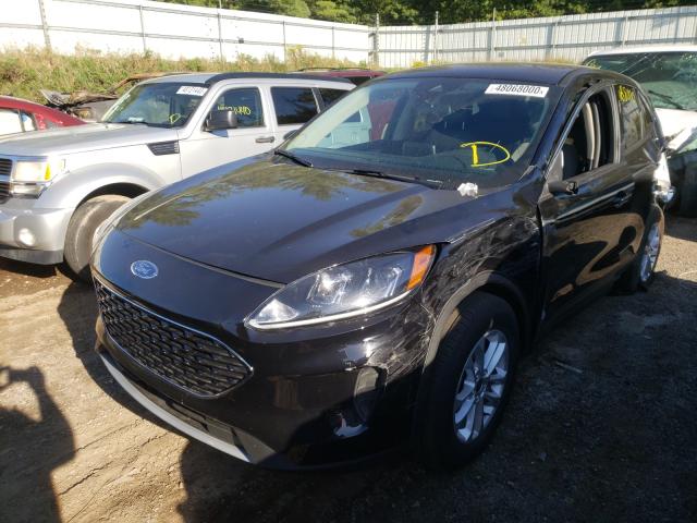 2020 FORD ESCAPE SE 1FMCU9G64LUB00370