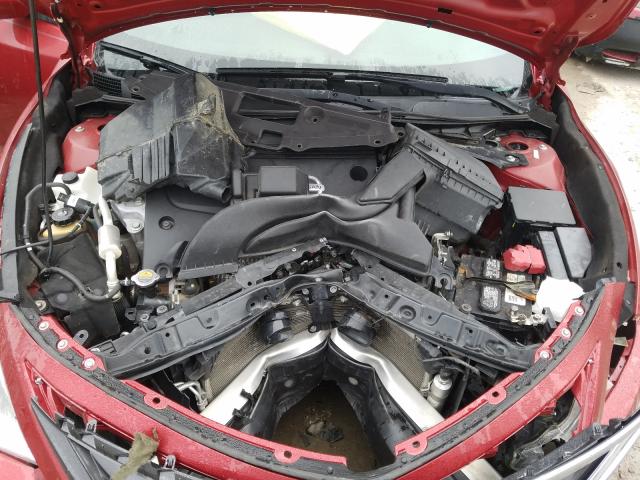 Седаны NISSAN ALTIMA 2014 Красный