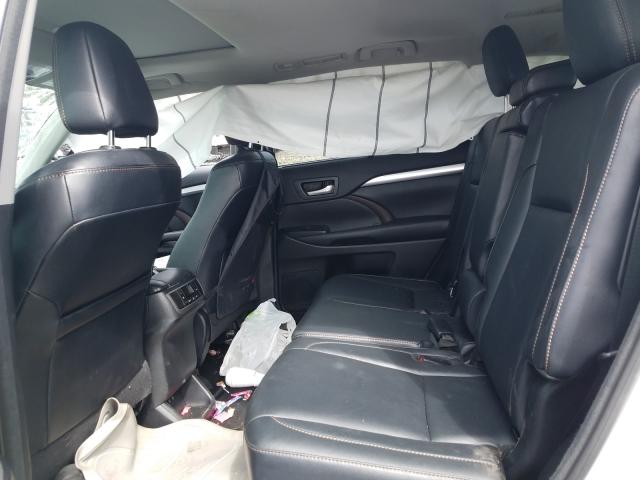 2018 TOYOTA HIGHLANDER 5TDJZRFH2JS886249