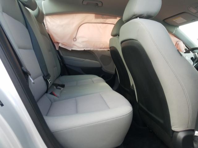 2017 HYUNDAI ELANTRA SE 5NPD84LF0HH089309