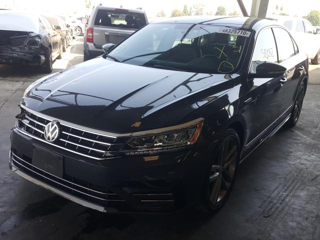 2017 VOLKSWAGEN PASSAT R-L 1VWDT7A34HC043225