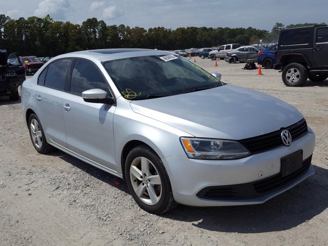 Salvage cars for sale from Copart Houston, TX: 2012 Volkswagen Jetta TDI
