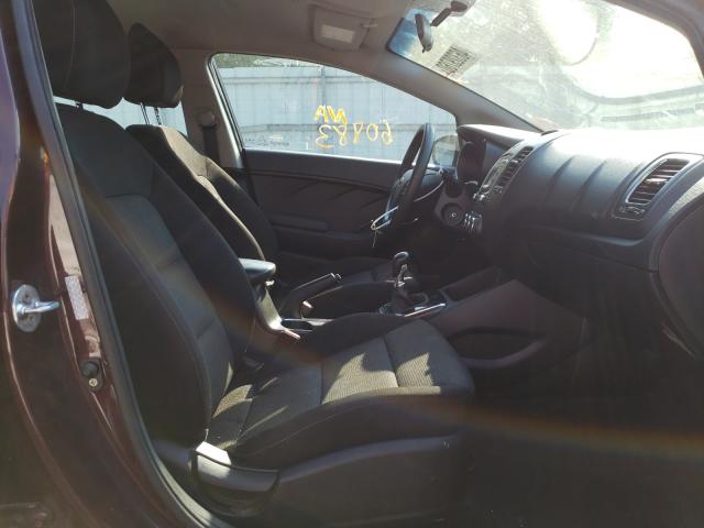 2017 KIA FORTE LX 3KPFK4A70HE065005