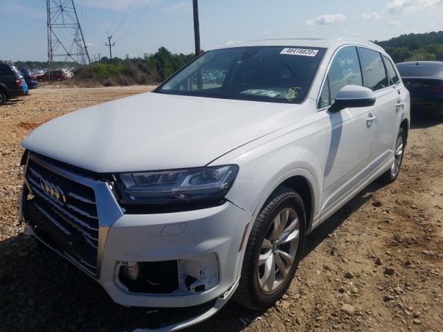 VIN WA1LHAF75KD039284 2019 Audi Q7, Premium Plus no.2