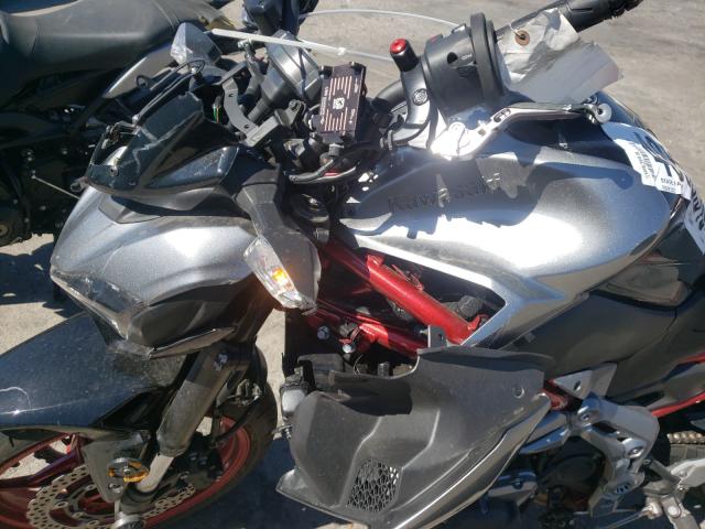 2019 KAWASAKI ZR900 JKAZR2A17KA003856