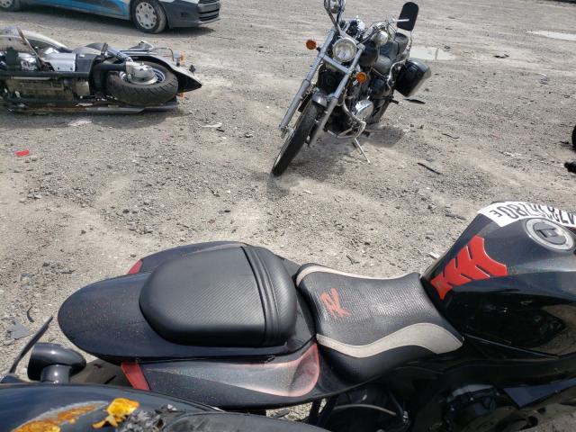 2006 SUZUKI GSX-R750 K JS1GR7KA462103626