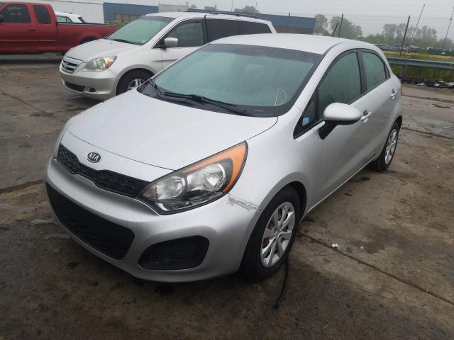 12 Kia Rio Lx Hatchback 1 6l Gas Silver Subasta Woodhaven Mi A Better Bid