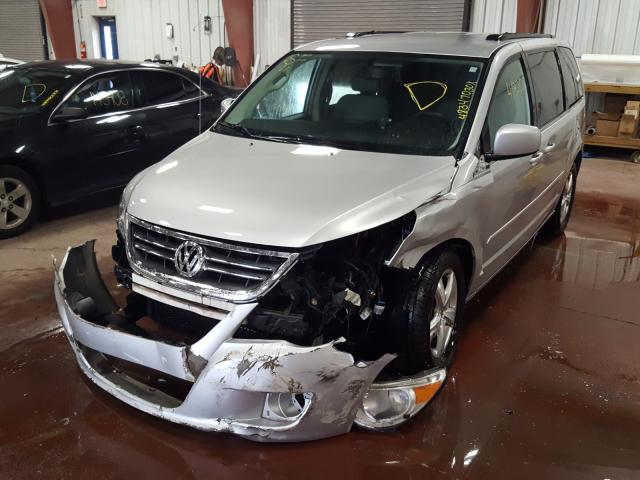 2011 VOLKSWAGEN ROUTAN SE 2V4RW3DG5BR669927