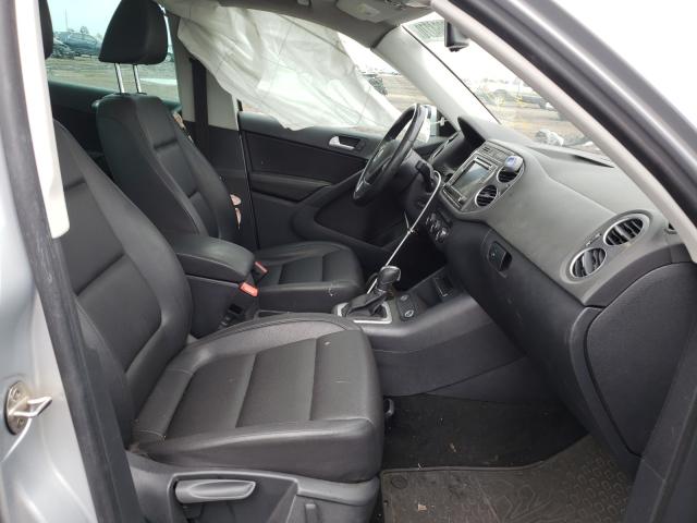 2017 VOLKSWAGEN TIGUAN WOL WVGSV7AX2HK019952