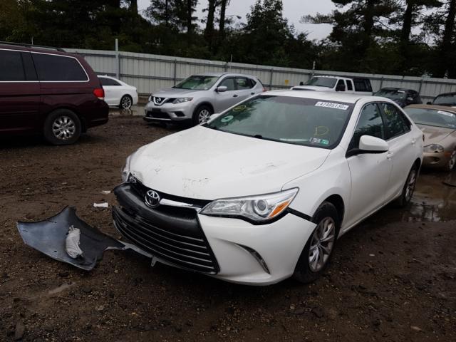 2016 TOYOTA 42-5FG25 4T4BF1FK6GR557330