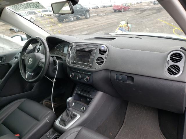 2017 VOLKSWAGEN TIGUAN WOL WVGSV7AX2HK019952