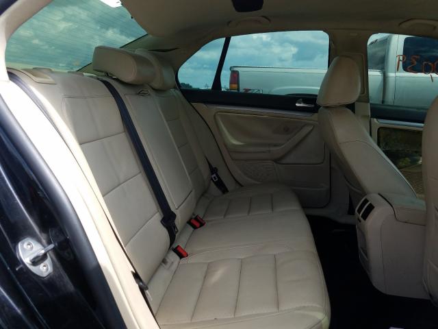 2010 VOLKSWAGEN JETTA LIMI 3VWAX7AJ8AM144195