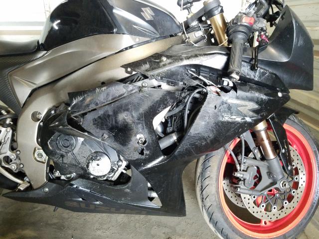 2011 SUZUKI GSX 600 JS1GT78A3B2101840