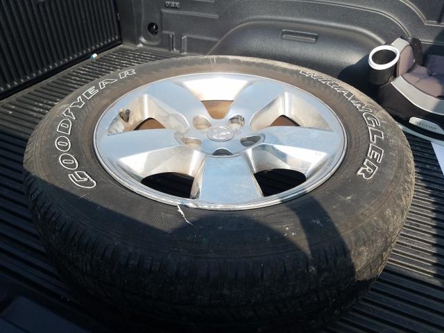 2018 RAM 1500 SLT 1C6RR7GG2JS228992